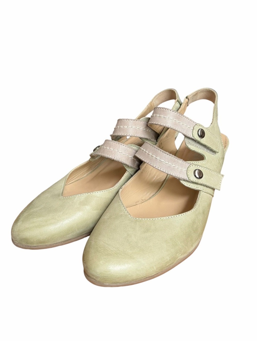 Fidji Anthropologie Women’s Leather Pear Green Low Heel Mary Jane Shoes 39/8.5